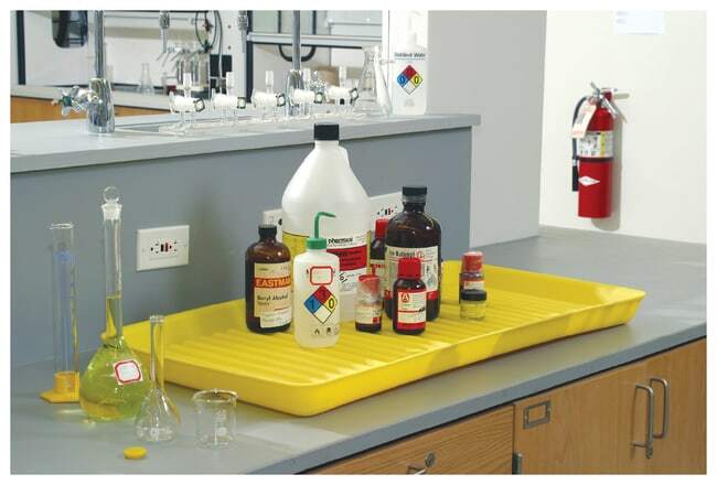 Spill Tray with bottles